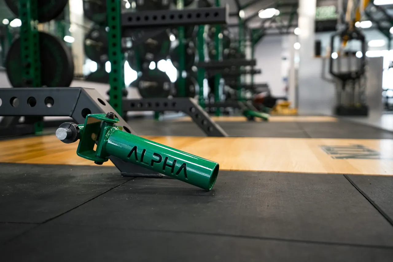 Collège Notre-Dame-de-Lourdes Weight Room