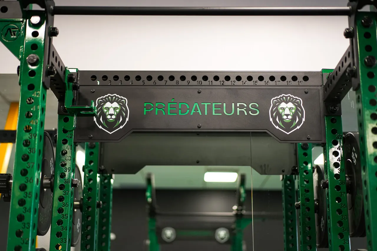 Collège Notre-Dame-de-Lourdes Weight Room