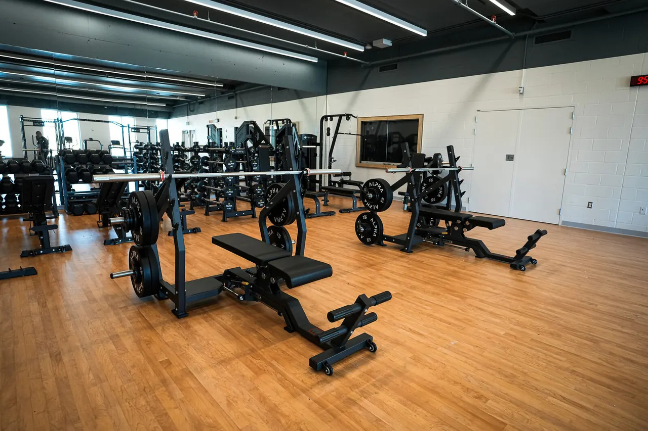 École Secondaire Mille-Voix salle de sport