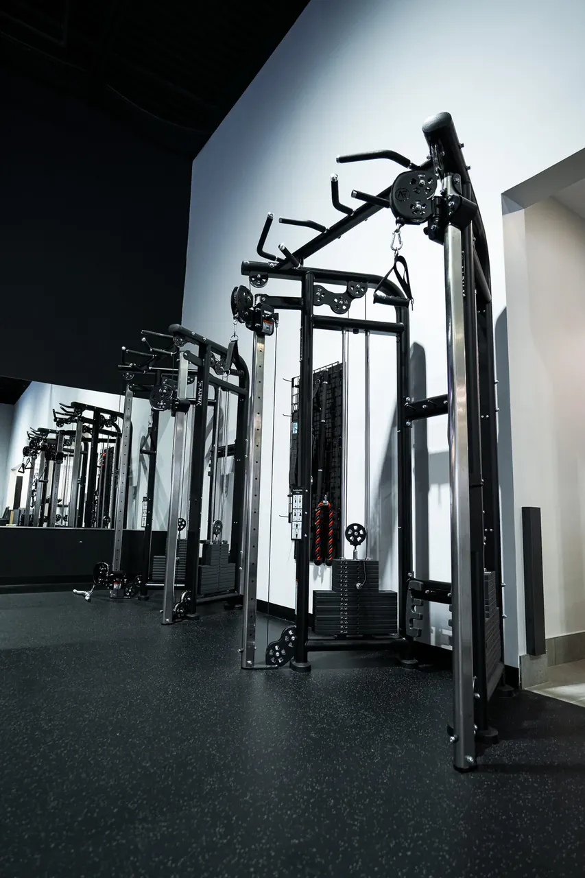 Maxi-Forme Cap-Rouge — vue large du gym commercial